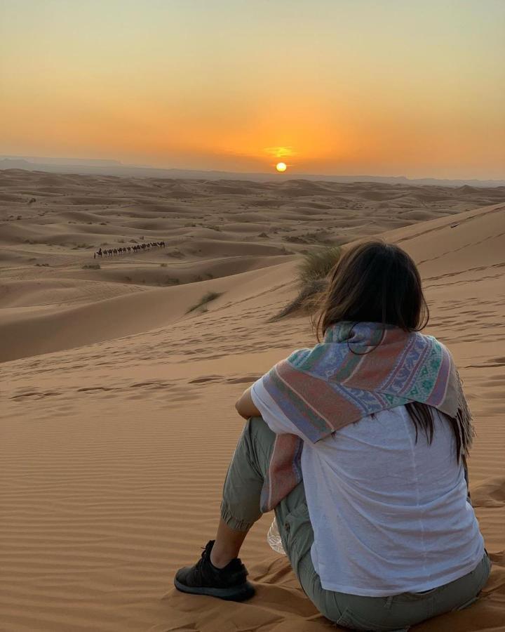 Camel Trekking Desert Camp Мерзуга Экстерьер фото